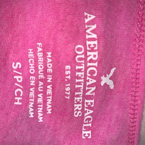 American Eagle Graphic Tee - Picture 2 of 2